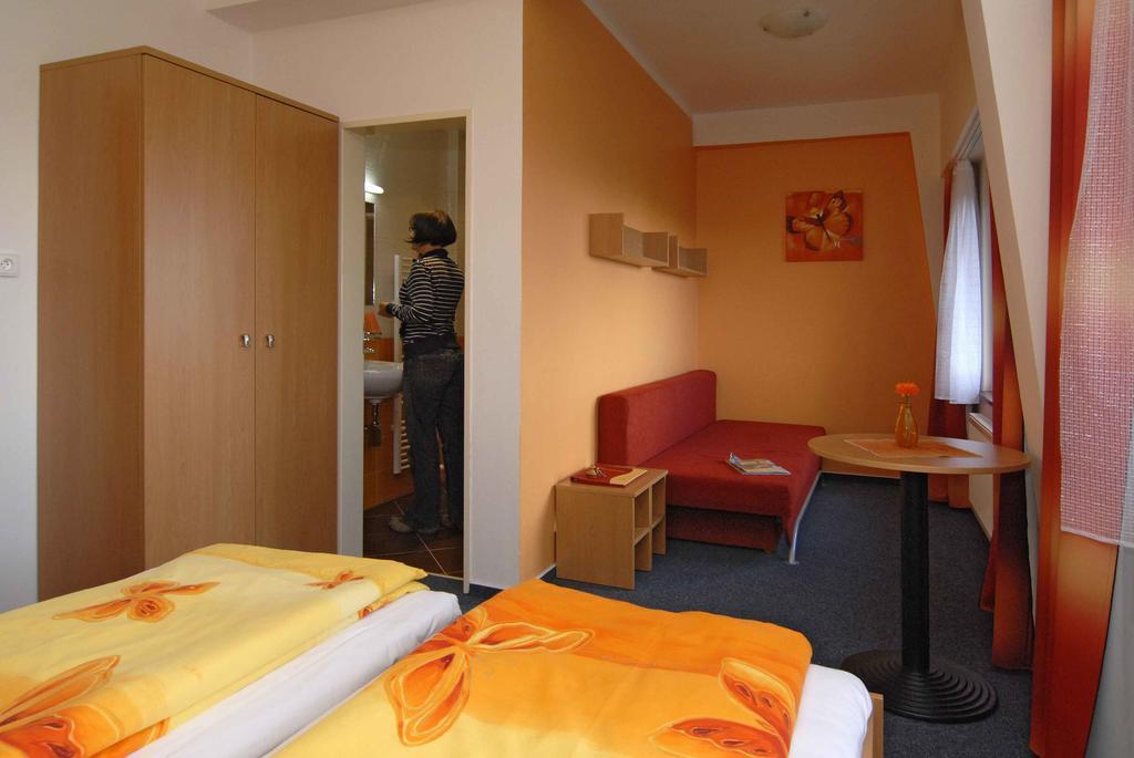 Relax Hotel Bara Benecko Chambre photo